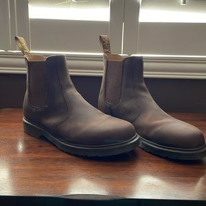 Selling 2976 Crazy Horse Leather Chelsea Boots, Size 11 For Men.